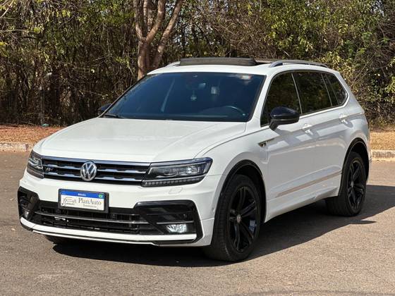 VOLKSWAGEN TIGUAN 2.0 350 TSI GASOLINA ALLSPACE R-LINE 4MOTION DSG VOLKSWAGEN TIGUAN 2.0 350 TSI GASOLINA ALLSPACE R-LINE 4MOTION DSG